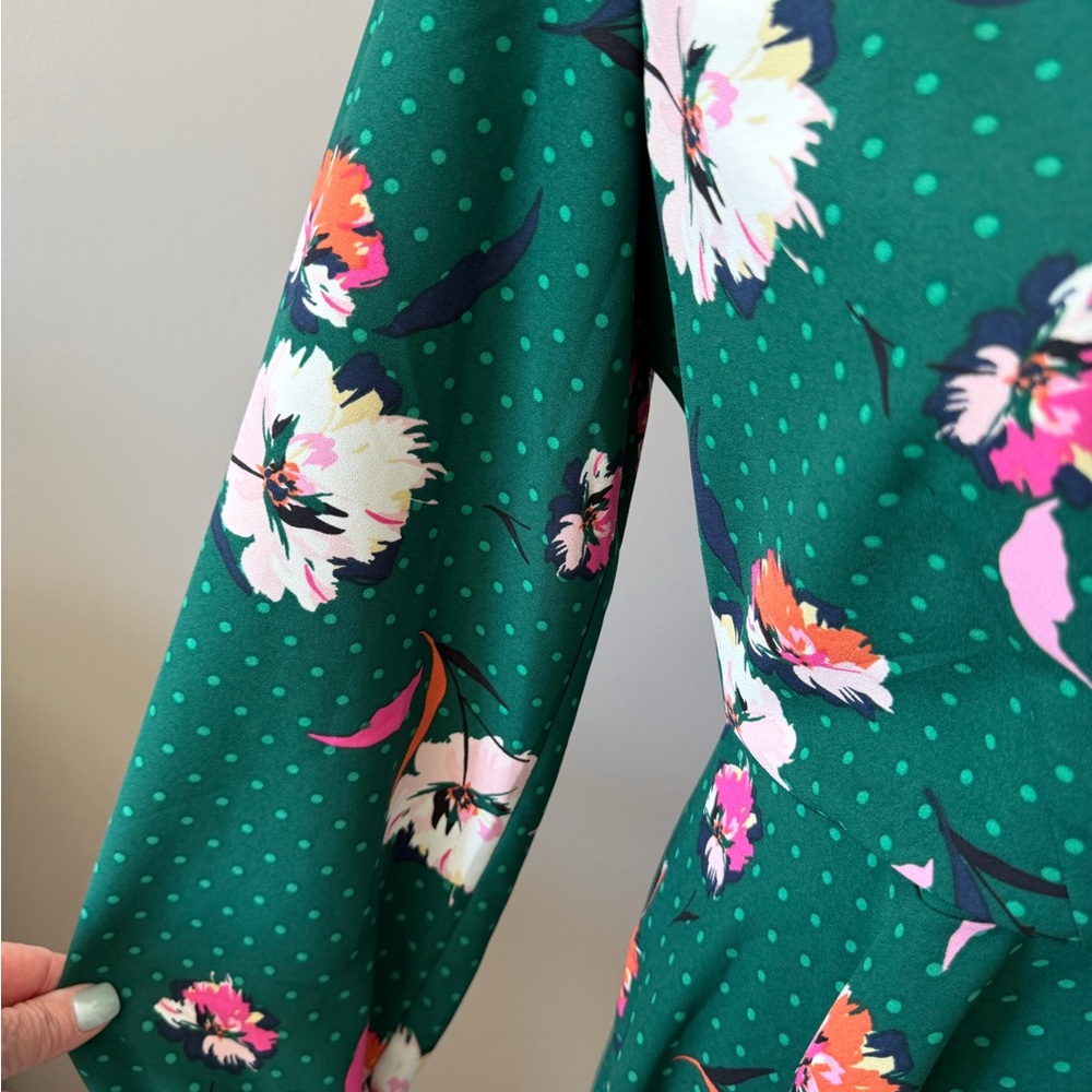 Green Floral Wrap Midi Dress - Picture 12 of 14
